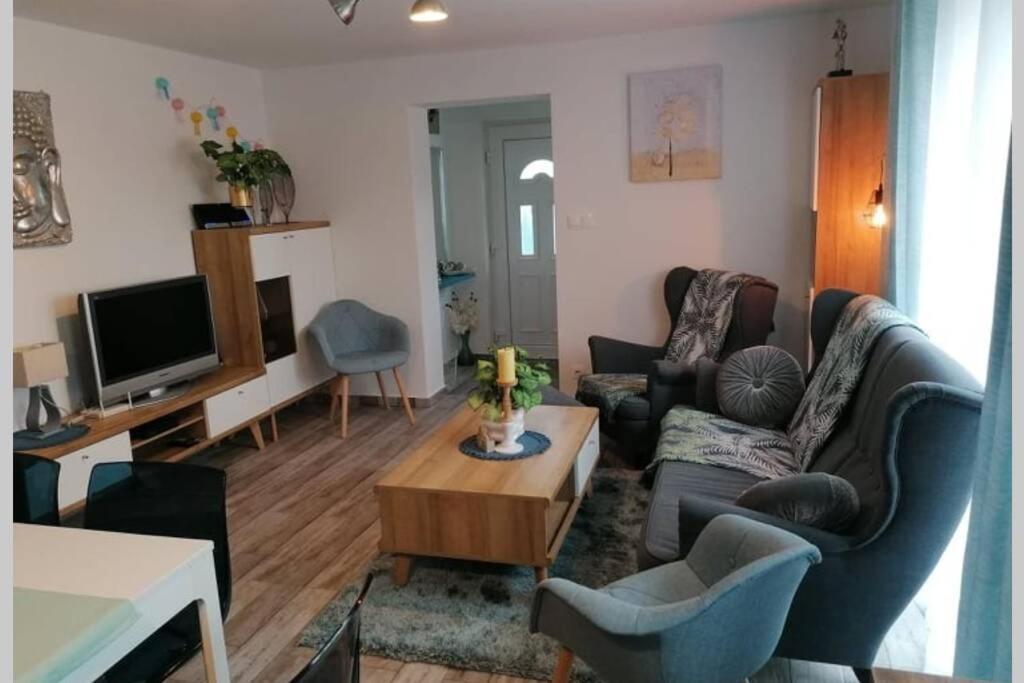 Eva Haza Nyugalom/Pihenes/Relax Villa Sopron Exteriör bild