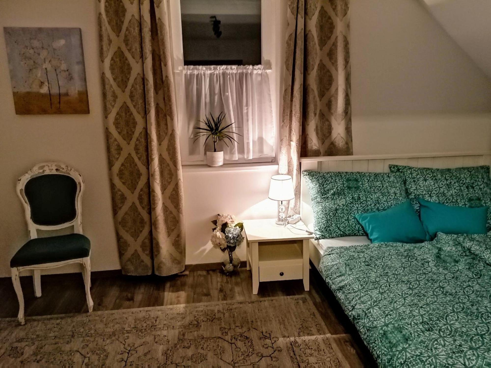 Eva Haza Nyugalom/Pihenes/Relax Villa Sopron Exteriör bild